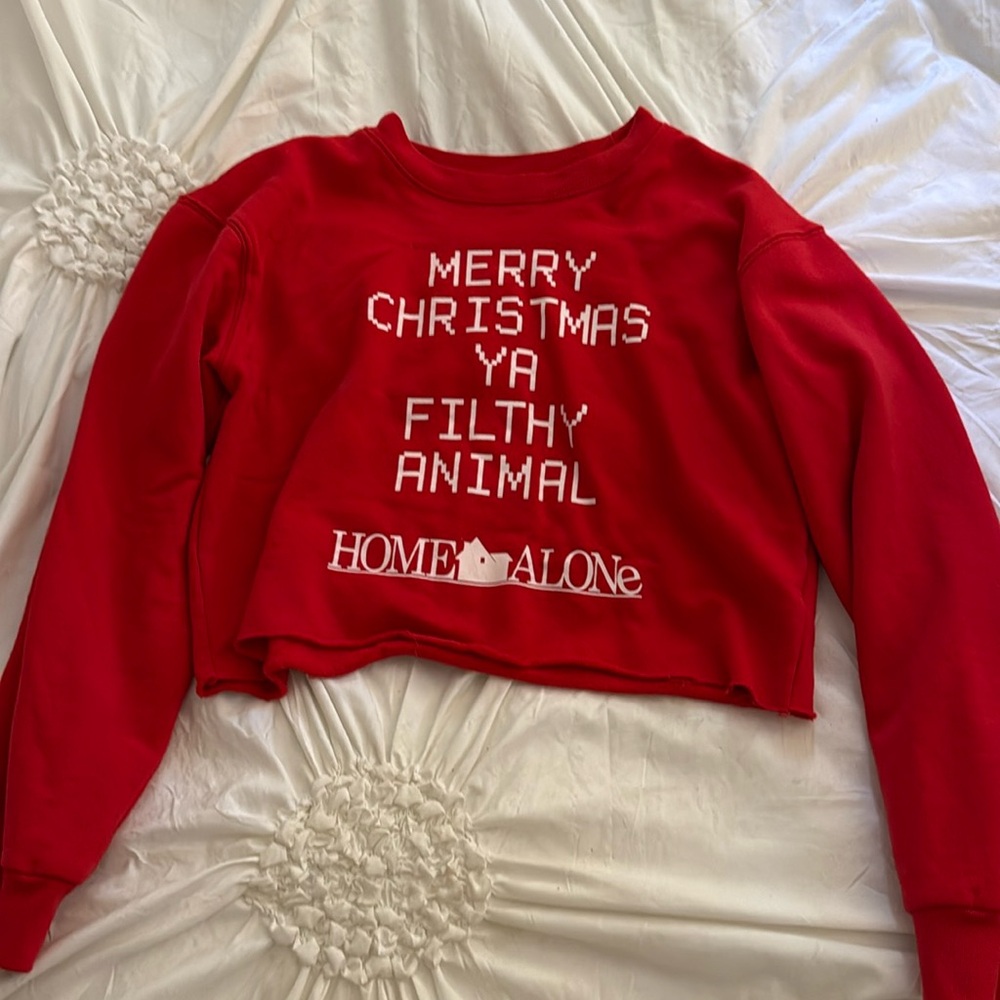 HOME ALONE cropped Christmas sweatshirt
